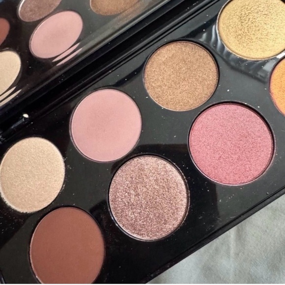 Pat McGrath Vibrant Gold and Rose Eyeshadow Palette - Picture 2 of 7